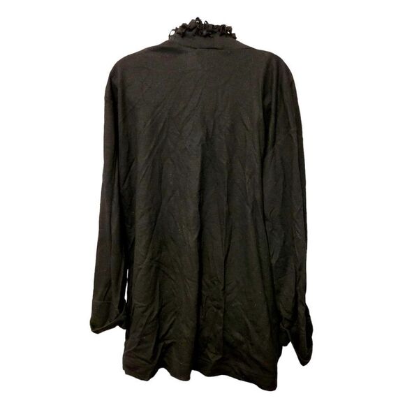 2/$20 Vintage 90s Heritage House 100% Wool black cardigan - Picture 3 of 8
